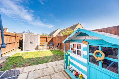 3 Barberry Path, Dunmow, CM6 1GJ