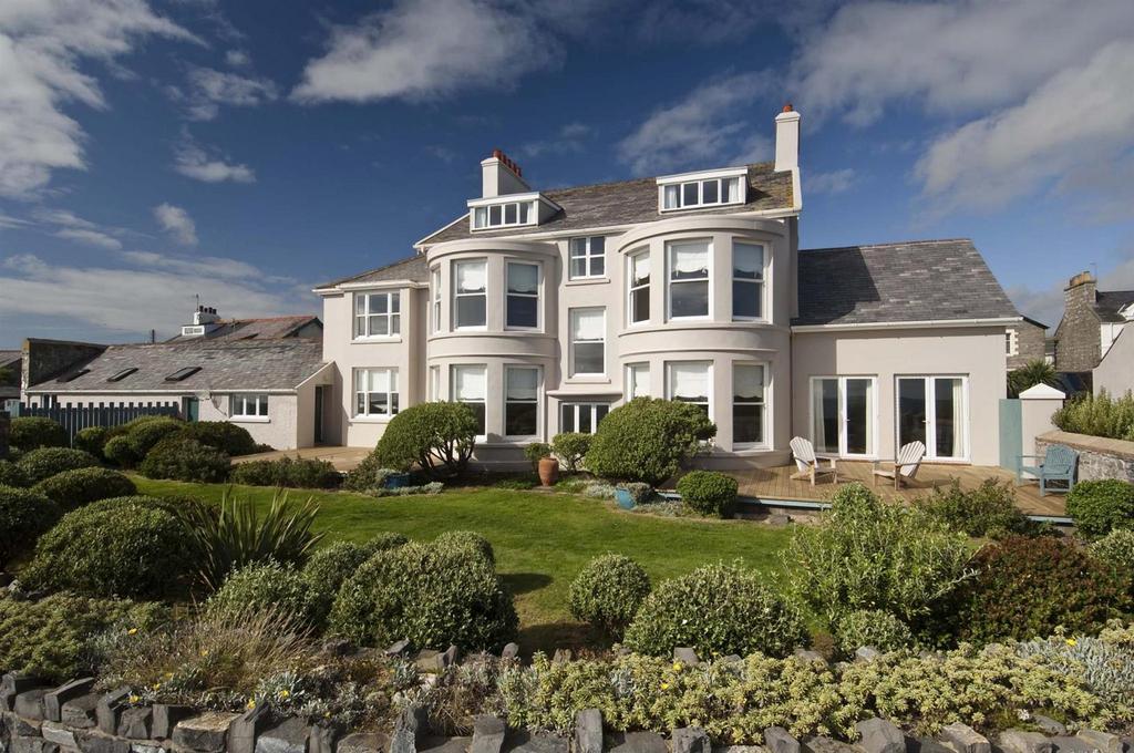 Bay house front.jpg