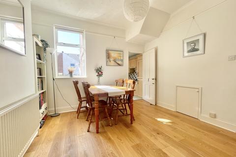54 Baker Street, Exeter, EX2 5EA