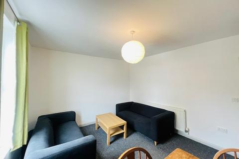 2 bedroom duplex to rent, Abbeydale Road, Sheffield S7
