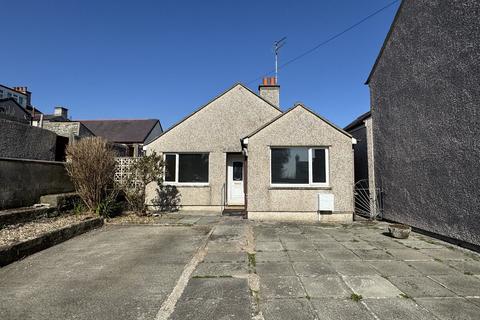 3 bedroom detached bungalow for sale, High Terrace, Holyhead, LL65