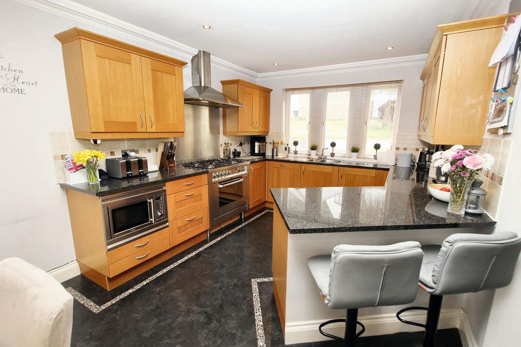 Family Dining Kitchen