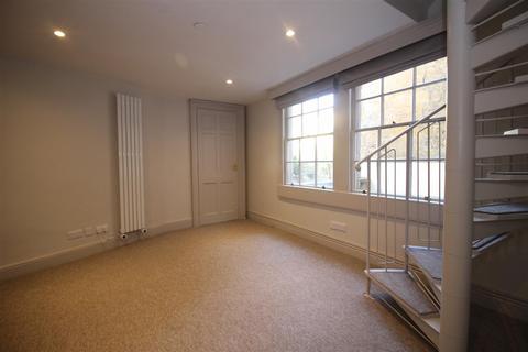 1 bedroom apartment to rent, St James's Square, Bath