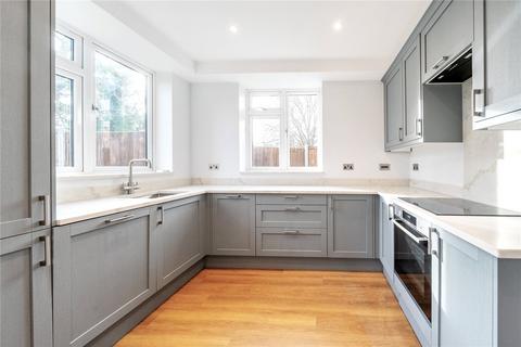 3 bedroom detached house for sale, Lucca Close, Hayes, Bromley