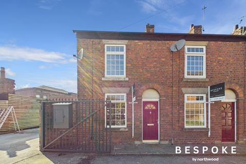 2 bedroom end of terrace house for sale, Allen Street, Macclesfield SK11