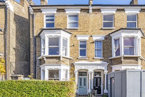 2 bedroom flat for sale, Shirlock Road, Hampstead Heath, NW3