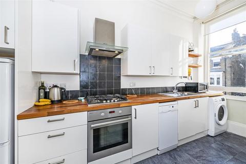 2 bedroom flat for sale, Shirlock Road, Hampstead Heath, NW3