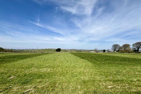 63 Back Lane, Thornton, Bradford, BD13 3QU