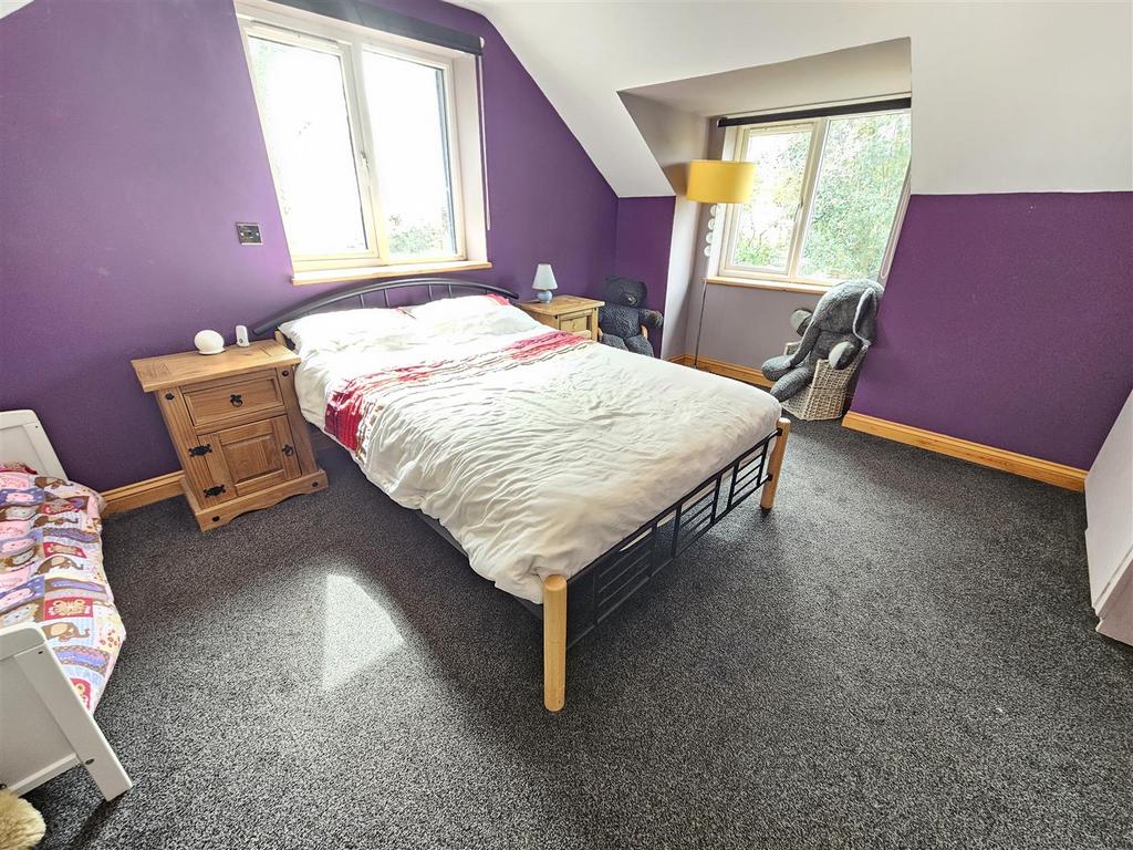 Bedroom 2.jpg