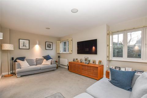 4 bedroom detached house for sale, Keephatch Road, Berkshire RG40