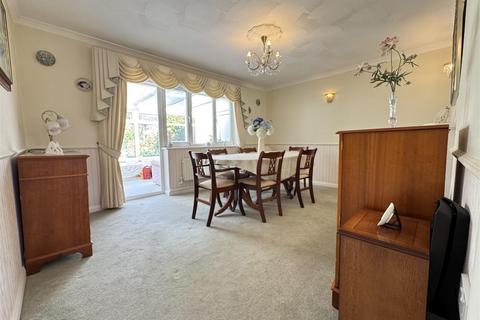 2 bedroom semi-detached bungalow for sale, Abbotsford Avenue, Great Barr, Birmingham