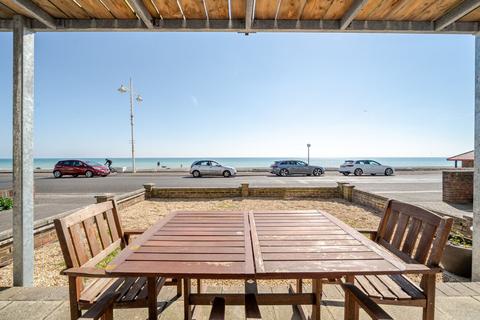 undefined, Marine Drive West, Marine Court, PO21