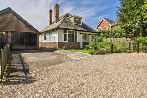 7 Abergavenny Road, Usk, NP15 1SB