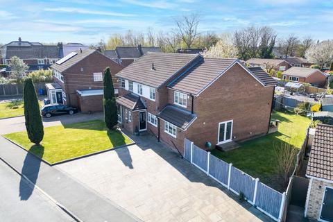 5 bedroom semi-detached house for sale, Ryder Road, Farnworth, Widnes