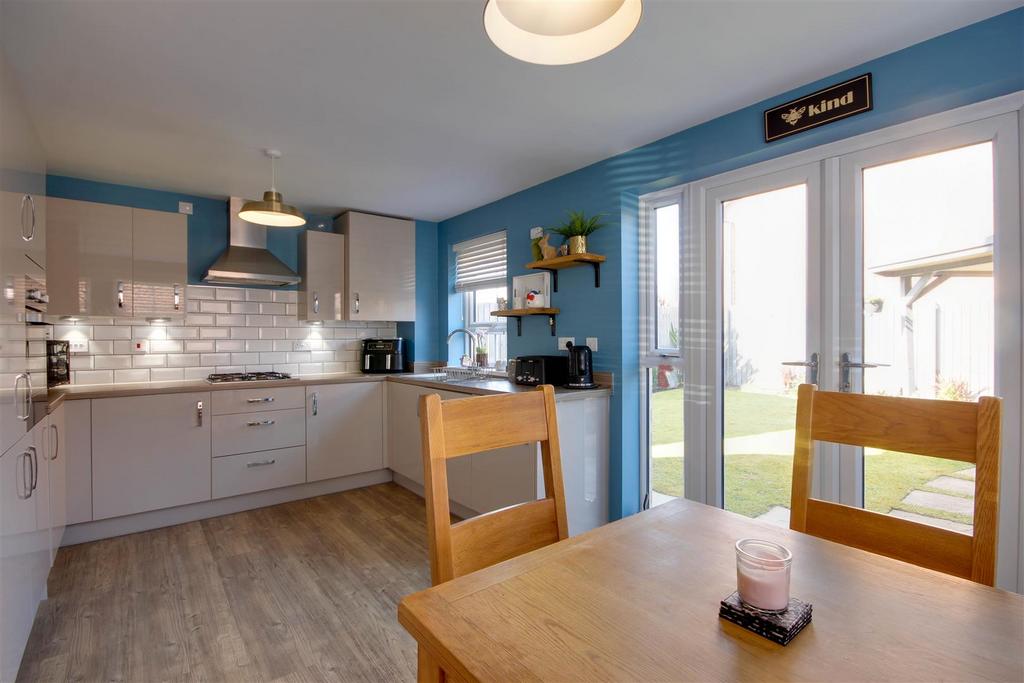 Dining Kitchen
