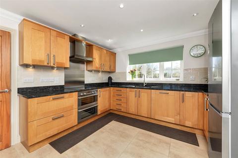117d High Street, Harston, Cambridge, CB22 7QB