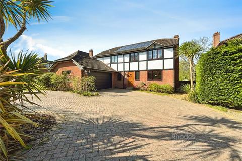 4 bedroom detached house for sale, Park Road, Wootton Bridge, Ryde