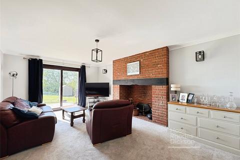 4 bedroom detached house for sale, Park Road, Wootton Bridge, Ryde