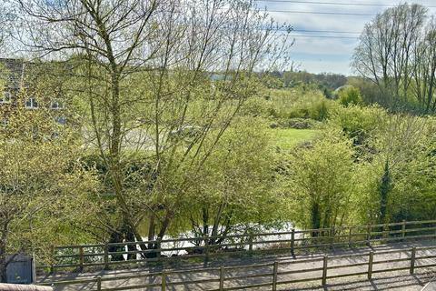 6 bedroom detached house for sale, Glen Parva, Leicester LE2
