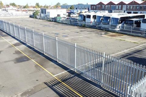 Storage to rent, Wembley HA9