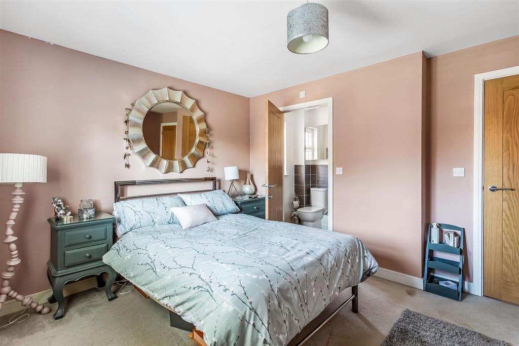 Bedroom 2.jpg