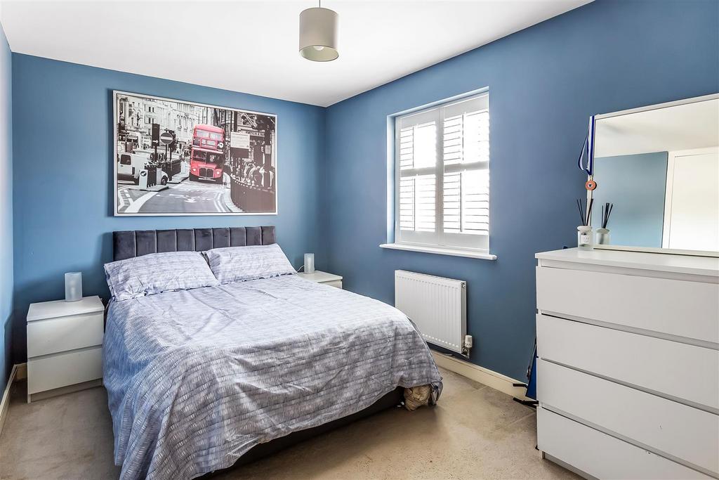 Bedroom 4.jpg