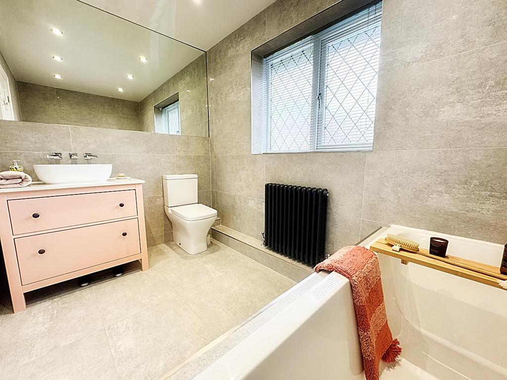 Family Bathroom