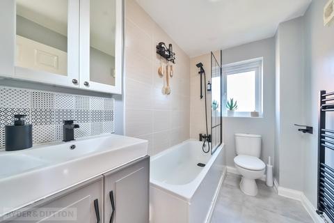 12 Brennock Close, Manchester, M11 3LD
