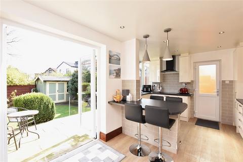 4 bedroom semi-detached house for sale, Woodhall Park Drive, Stanningley, Pudsey, West Yorkshire