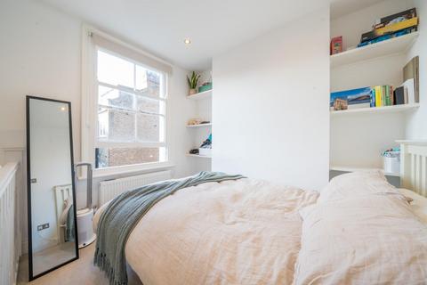 1 bedroom flat for sale, St Johns Hill, Battersea, London, SW11