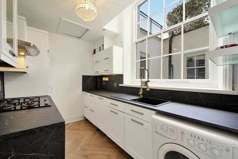 2 bedroom apartment to rent, Dorset Square, London, NW1