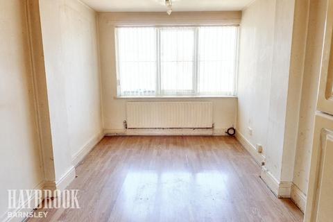 9 Cropton Road, Royston, Barnsley, S71 4JJ