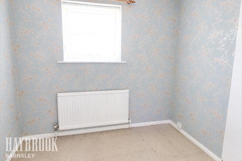 9 Cropton Road, Royston, Barnsley, S71 4JJ