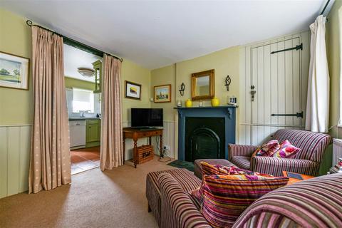 undefined, Bond Street, Arundel