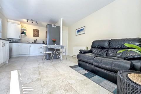 1 bedroom apartment for sale, Sea Way, South Shields, Tyne and Wear, NE33 3GG