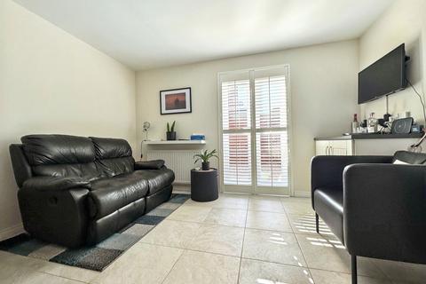 1 bedroom apartment for sale, Sea Way, South Shields, Tyne and Wear, NE33 3GG