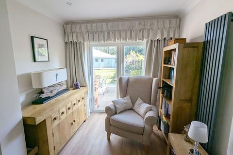 97 Arnold Road, Shirley, Solihull, B90 3JS