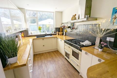 97 Arnold Road, Shirley, Solihull, B90 3JS