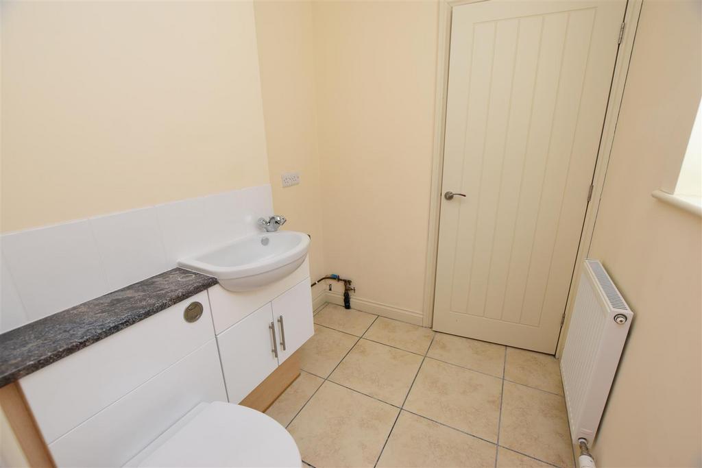 Utility cloakroom