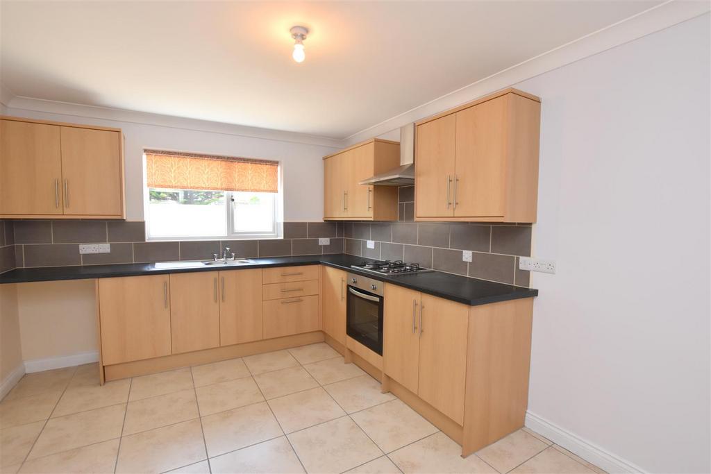 Dining kitchen