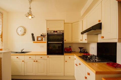 2 bedroom cottage for sale, Union Place, Fowey, PL23