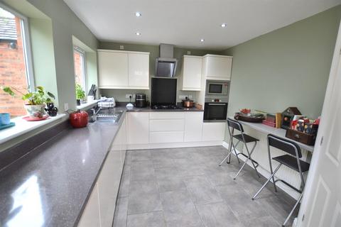 4 bedroom detached house for sale, Lambert Avenue, Shepshed LE12
