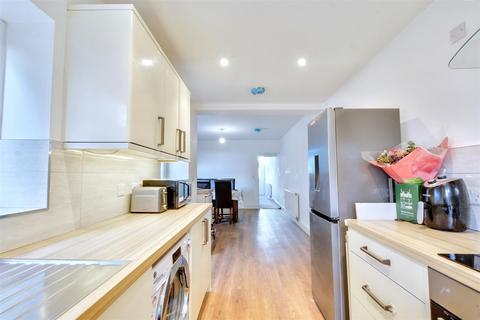 44 Albert Street, Ilkeston, DE7 5GS