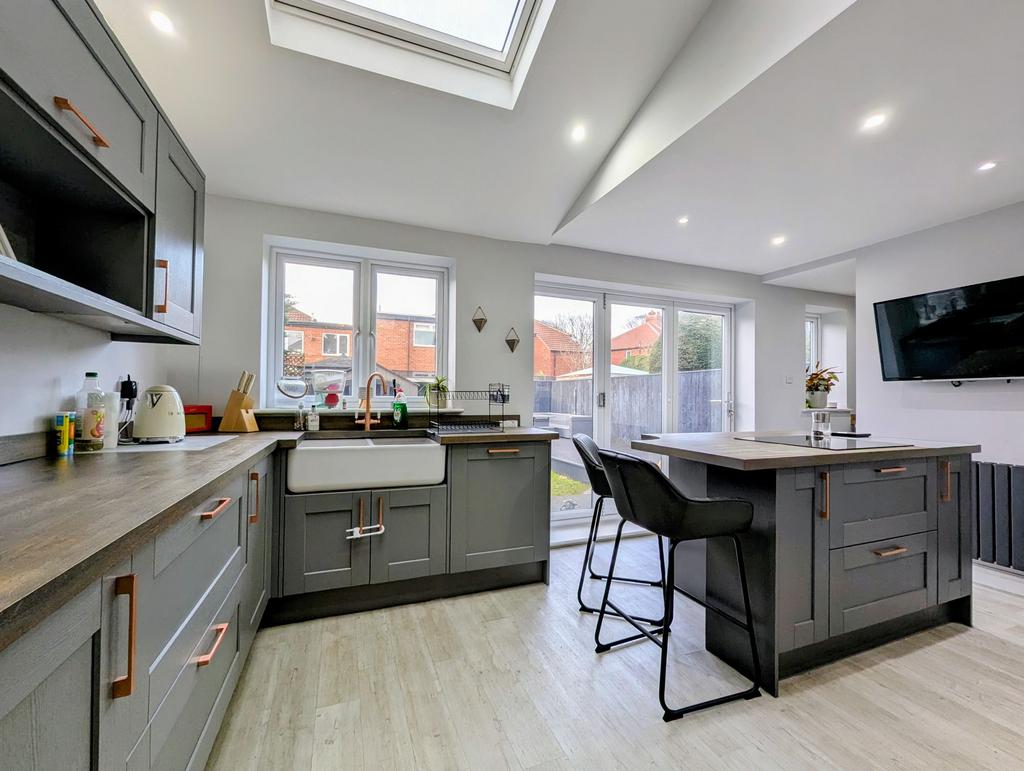 Kitchen / DIner