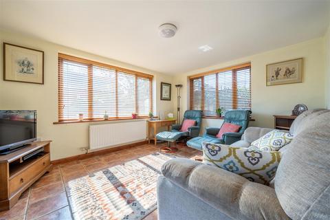 4 bedroom detached house for sale, Brimfield, Ludlow