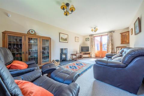 4 bedroom detached house for sale, Brimfield, Ludlow