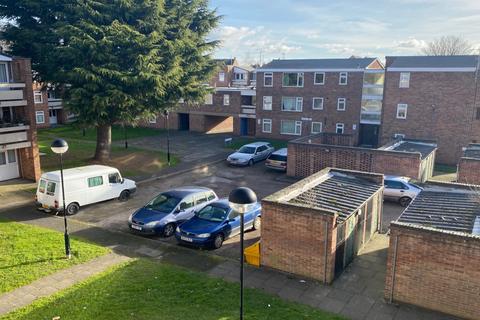 1 bedroom flat to rent, Moira Street, Leicestershire LE11