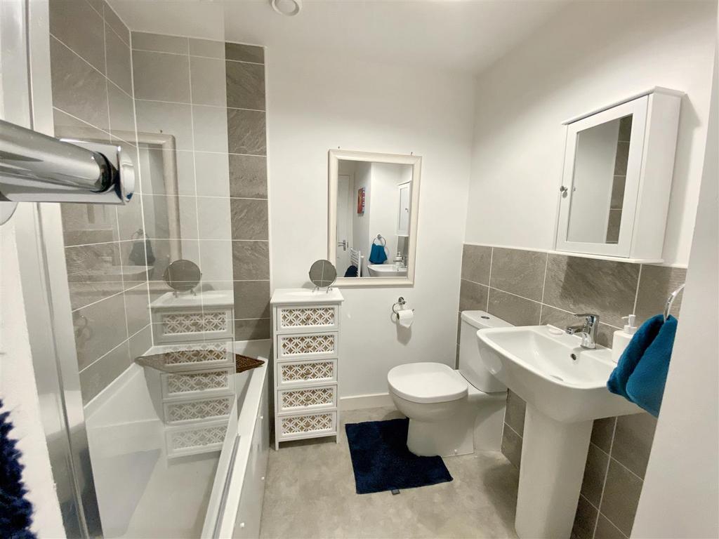 Upstairs bathroom