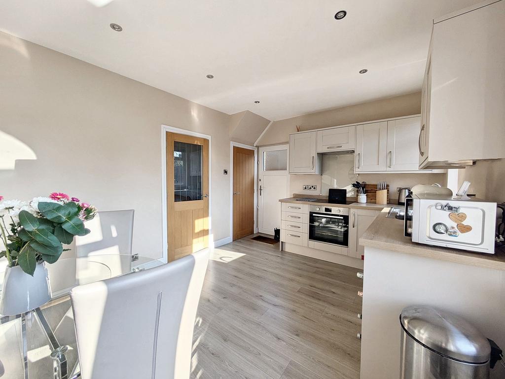 Open plan dining kitchen