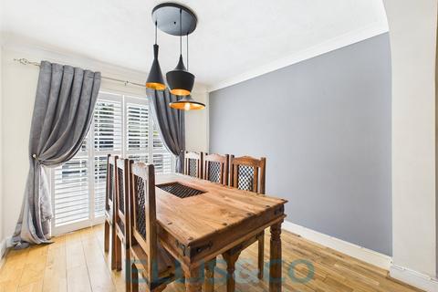 4 bedroom end of terrace house for sale, Arundel Close, Tonbridge, Kent, TN9